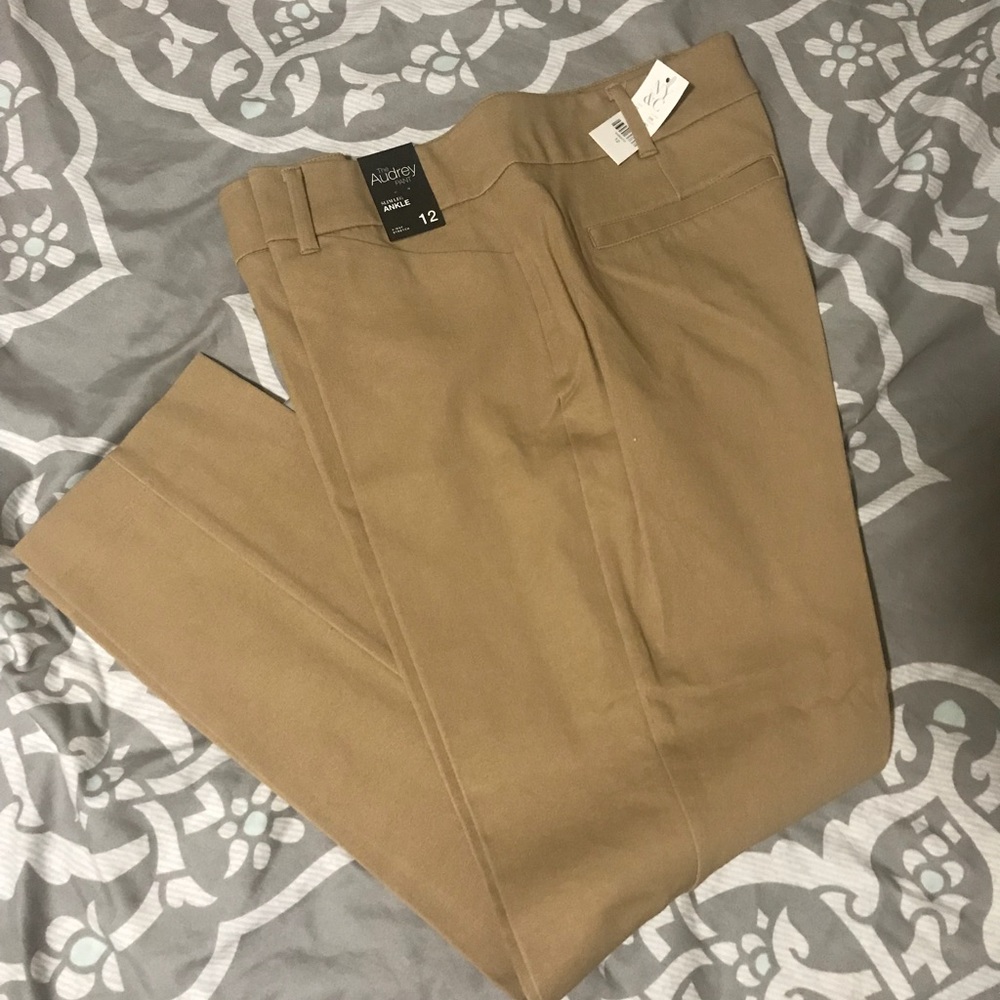 New York and Company Ankle pants